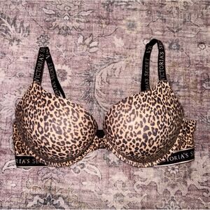Victoria's Secret Leopard Print T-Shirt Push-Up Plunge Bra Logo Straps 36C